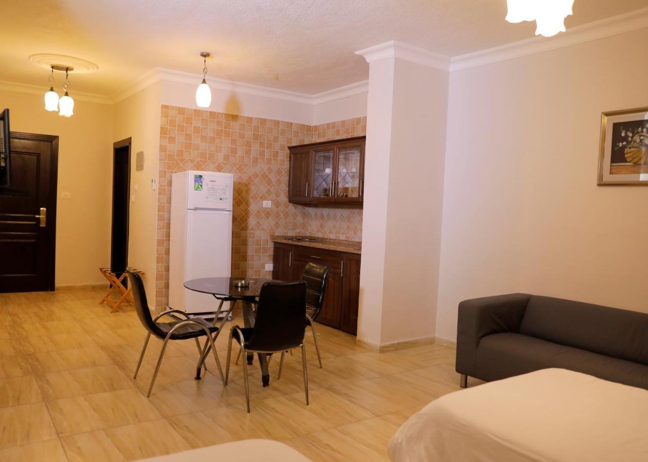 Abu Alsoud Hotel アンマン エクステリア 写真